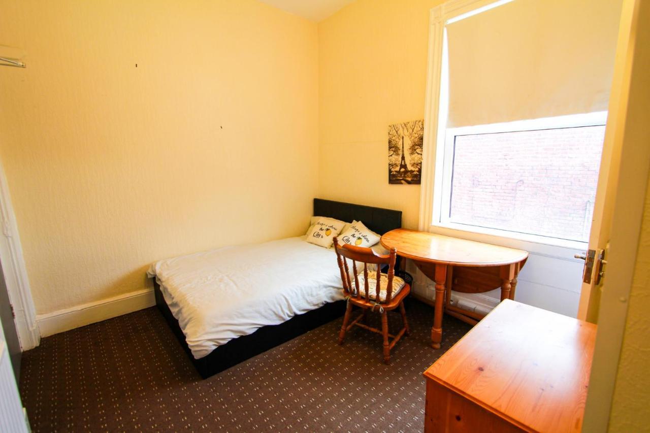 Central Bolton Accommodation Ngoại thất bức ảnh